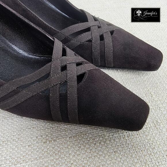 Stuart Weitzman Women's Brown Suede Criss Cross Toe Strap Kitten Heels - Picture 8 of 14